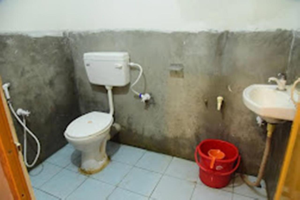Hotel Paradise Inn Nagaon  Εξωτερικό φωτογραφία