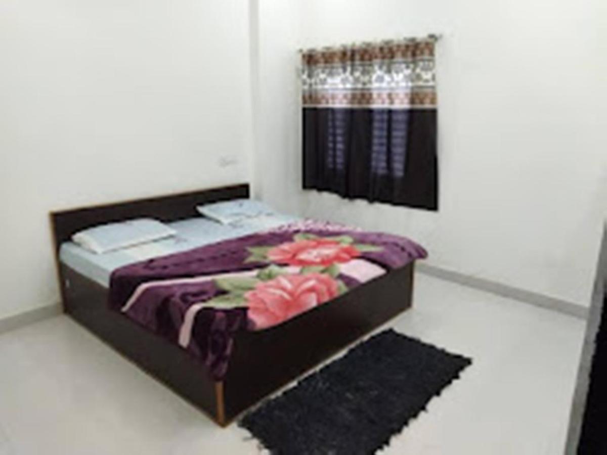 Hotel Paradise Inn Nagaon  Εξωτερικό φωτογραφία